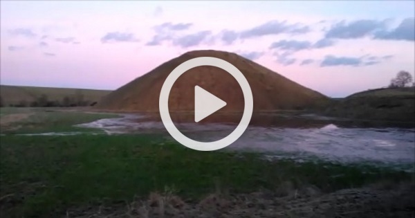 Silbury Hill